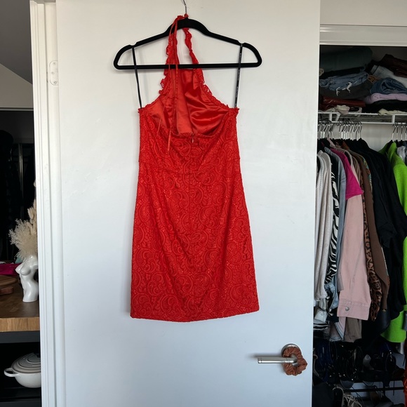 Marciano lace halter cocktail dress - Picture 2 of 2